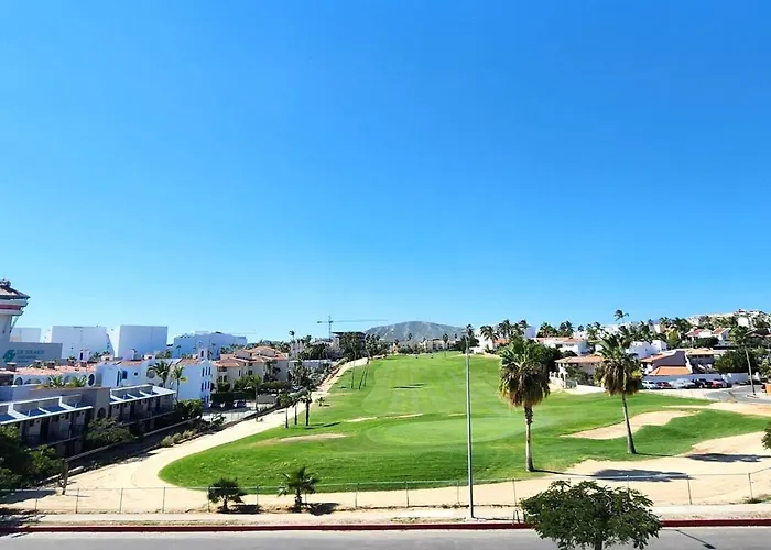 Cabo 3 Bedroom Across From Apartamento San José del Cabo