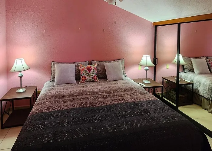 Cabo 3 Bedroom Across From Apartamento